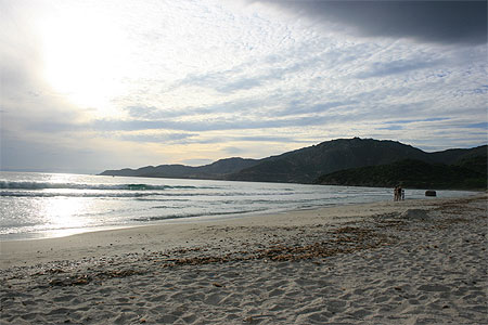 Fin d'apr�s midi sur la plage de Campulongu