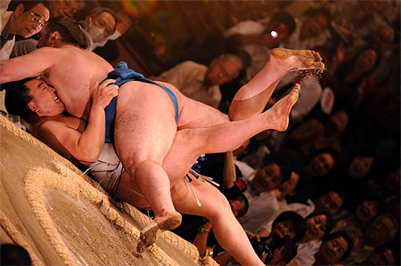 SUMO at Ryogoku kokugikan