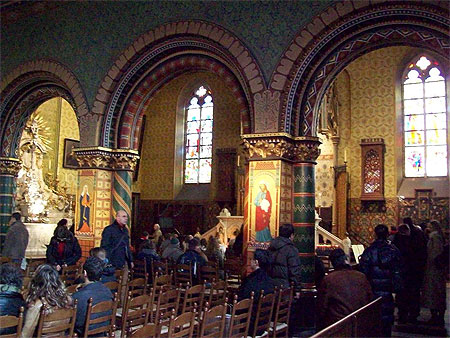 Int�rieur de l'Heiligbloed Basiliek