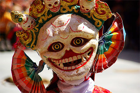 Masque de danseur � Thiksey