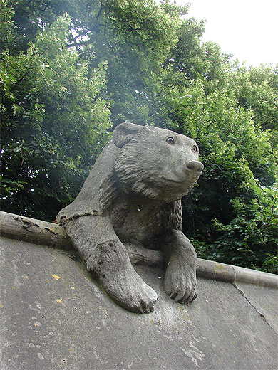 Sculpture d'enceinte du ch�teau de Cardiff