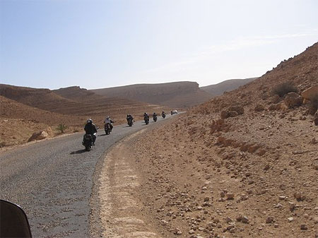 Douirette � Tataouine en moto