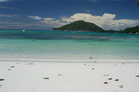 Baie Lazare