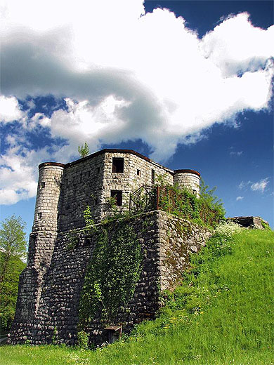 Fort yougoslave