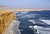 L'océan et les falaises