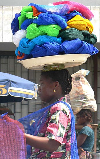 Les filles porteuses et autre marchands ambulants