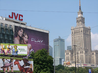 Varsovie dort � l�Est et r�ve � l�Ouest