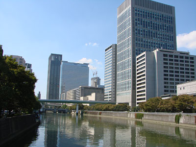 Osaka ou le vent de la modernit�