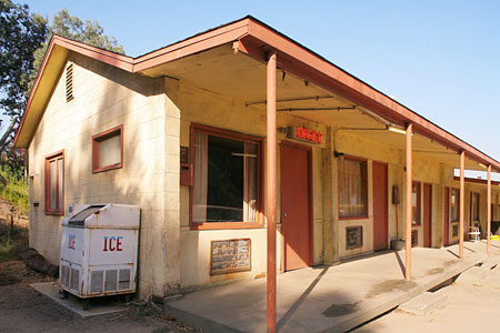 Le motel et la maison de Norman Bates à Burbank en Californie Le motel et la maison de Norman Bates à Burbank en Californie