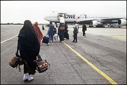 © Wendy Stone / 1993 - MKE0080. Source : www.iom.int