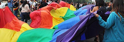 Gay Pride dans le monde : plan�te arc-en-ciel