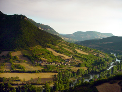 Larzac, d�autres vacances sont possibles