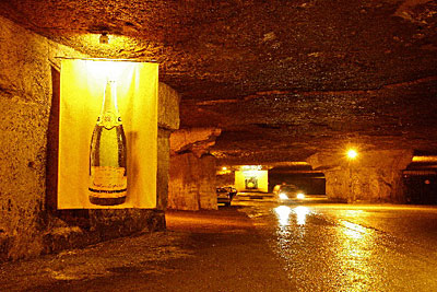 Caves de Bailly, � Saint-Bris-le-Vineux