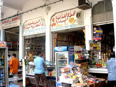 March� central : sous les arcades, les hu�tres