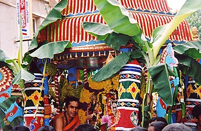 En Inde, au Sri Lanka, � l��le Maurice et � Paris