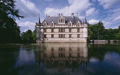  Ch�teau d�Azay-le-Rideau Copyright CMN