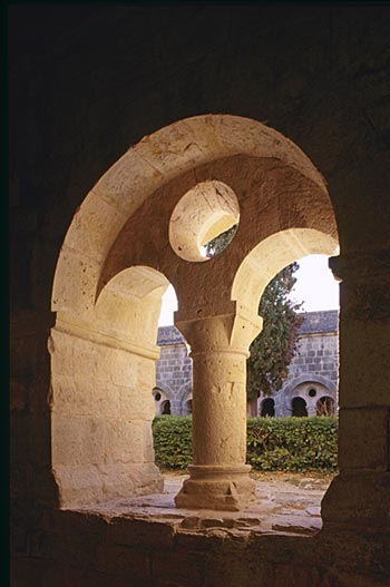  Abbaye du Thoronet  Copyright CMN