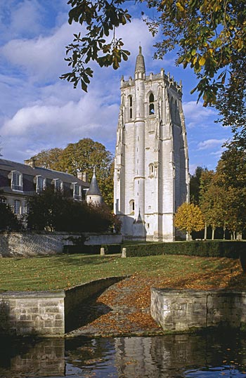  Abbaye du Bec-Hellouin Copyright CMN