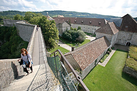 Les remparts et la citadelle © Office de Tourisme de Besançon